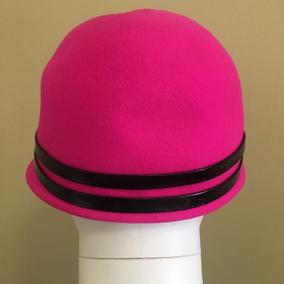 Pink Hat, Gabriel Amar Frank Olive Woolen Hat - Picture 9 of 15